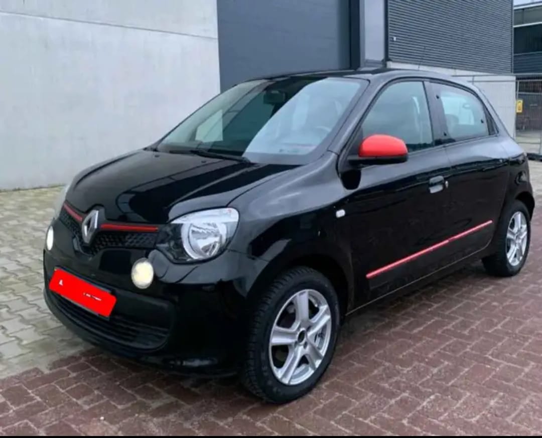 Renault Twingo anno2014 con soli 86000km già tagliandata