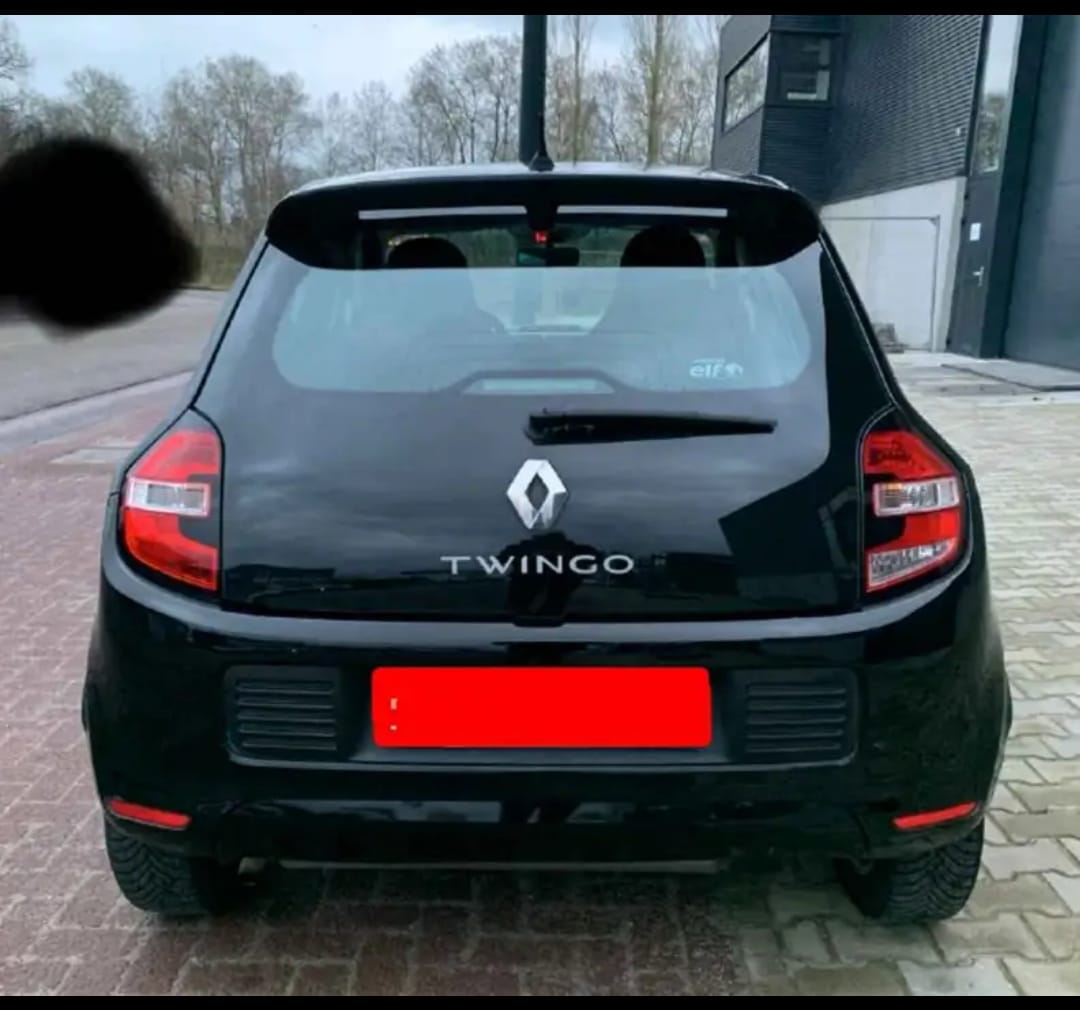 Renault Twingo anno2014 con soli 86000km già tagliandata